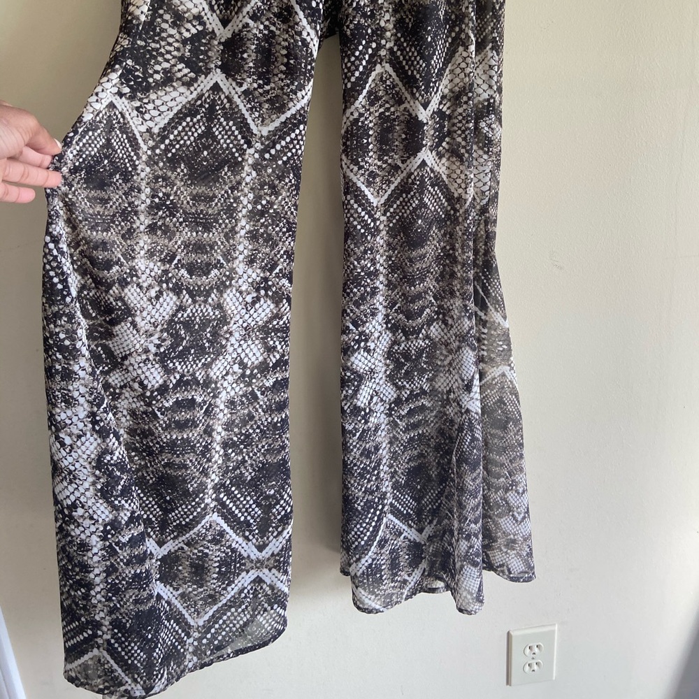 Show Me Your MuMu Roberts Python Print Party Pants - Picture 6 of 6